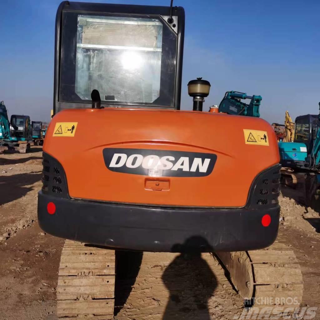 Doosan DH60-7 Escavatori cingolati
