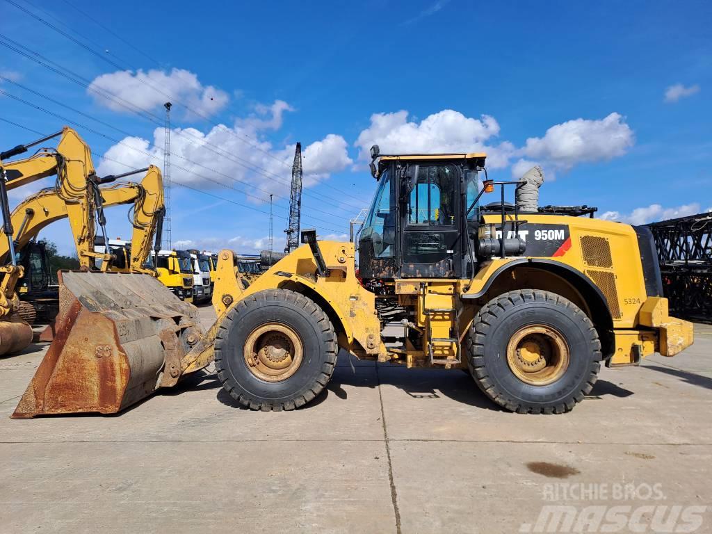 CAT 950M (new tyres + round steer) Pale gommate