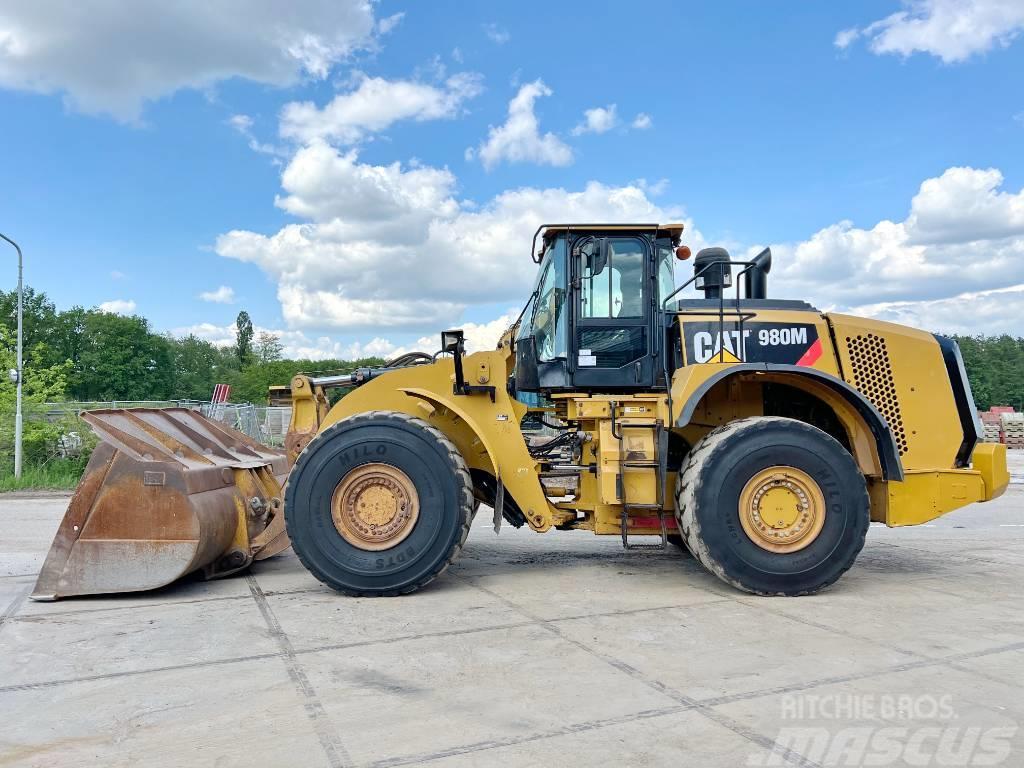 CAT 980M - Good Working Condition / CE Certified Pale gommate