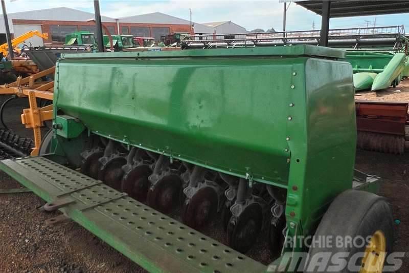John Deere JD Wheat Planter 3m Camion altro