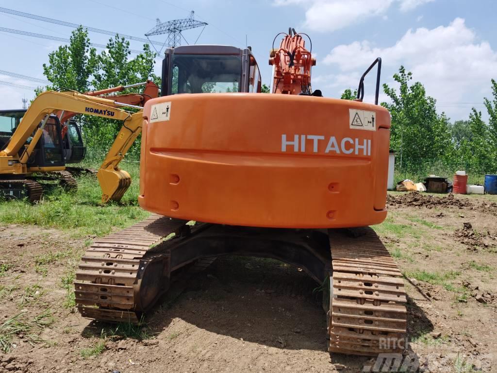 Hitachi ZX 135 Escavatori cingolati
