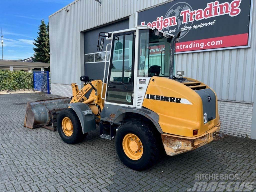 Liebherr L507 stereo, bucket and forks !! Pale gommate