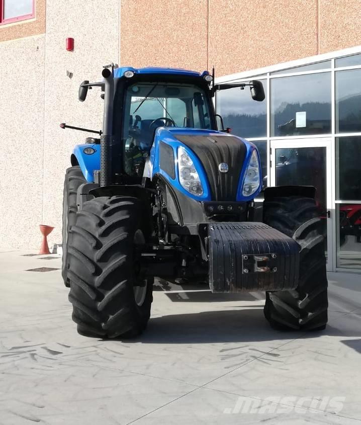 New Holland T 8.360 Trattori