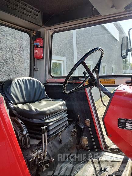 Massey Ferguson 575-2 Tractors