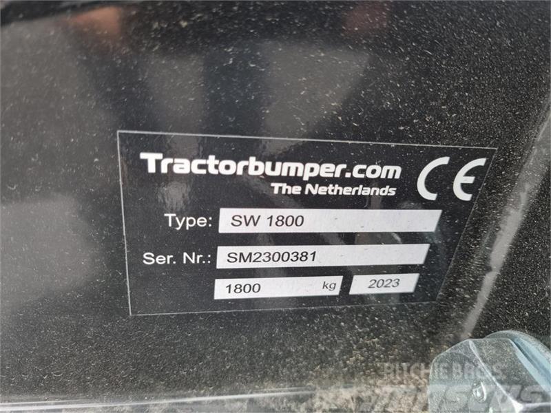  Tractor Bumper  1800 kg. Zavorre anteriori