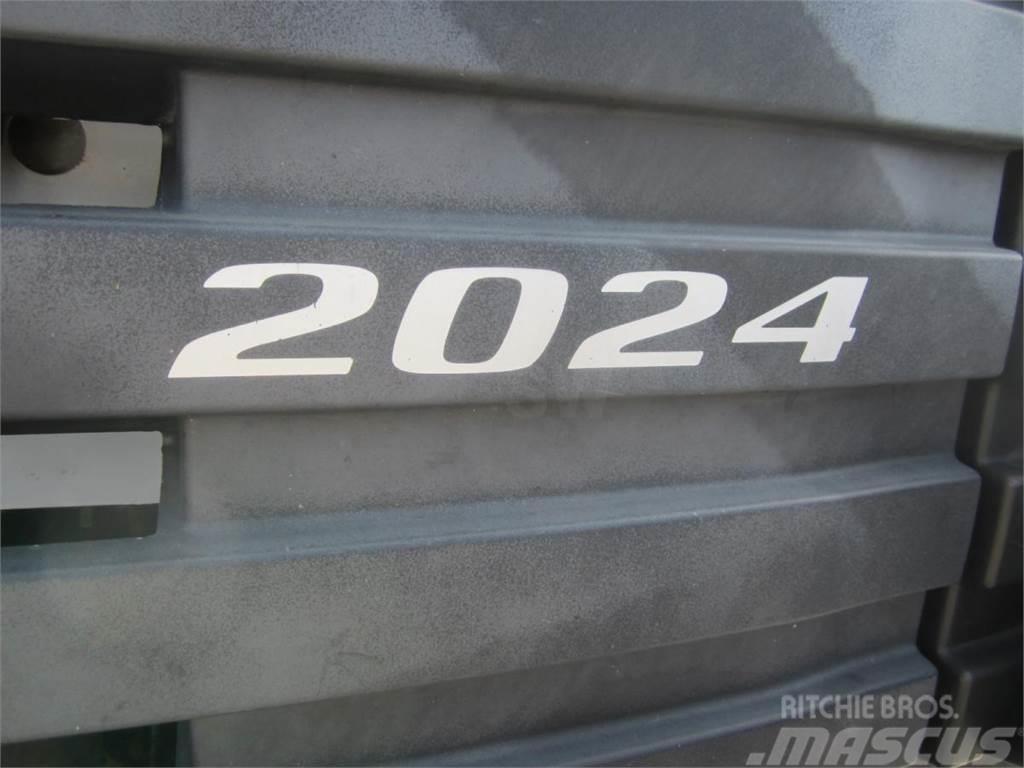 Mercedes-Benz SK 2024 Camion ribaltabili