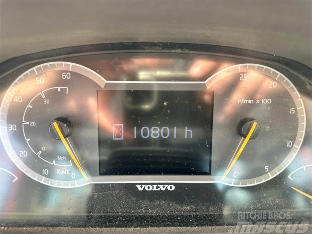  2018 Volvo L150H Pale gommate