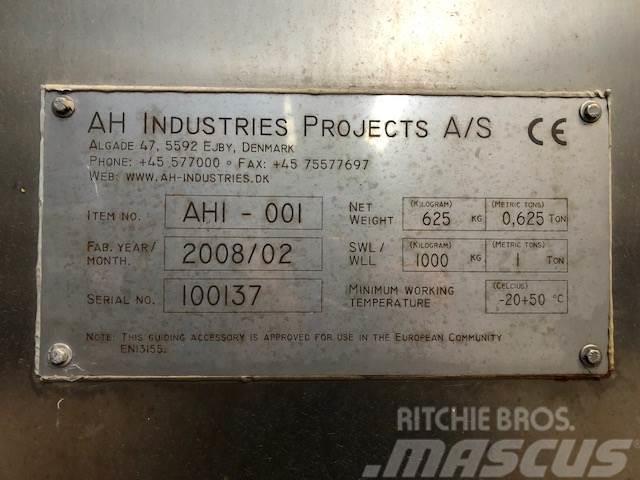  AH Industries Projects Spil AH1-001 Paranchi, argani e sollevatori di materiale