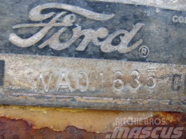 Ford 4550 4x2 rendegraver til ophug Terne