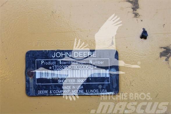 John Deere 329D Mini Pale Gommate