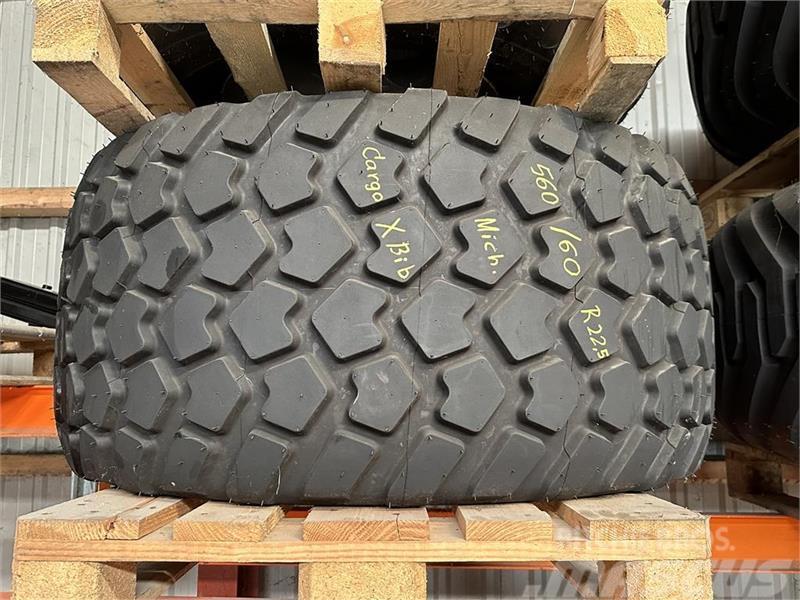 Michelin 560/60 R22.5 ** Nyt komplet hjul ** Pneumatici, ruote e cerchioni