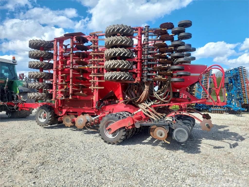 Horsch Pronto 6 DC med Doudrill Perforatrici