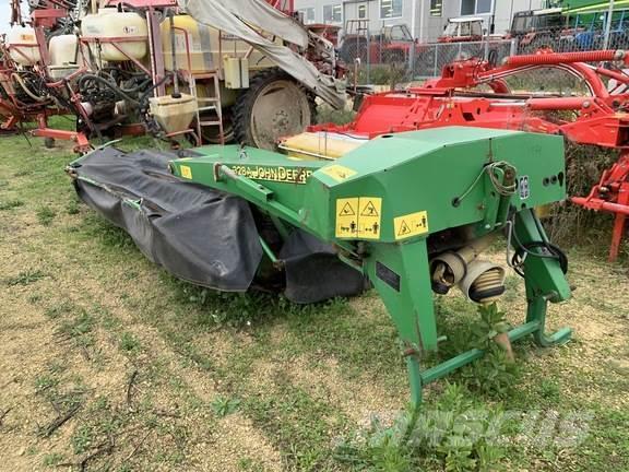 John Deere 328A Falciacondizionatrici
