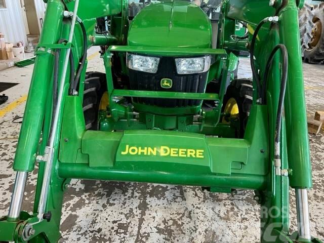 John Deere 5075E Trattori