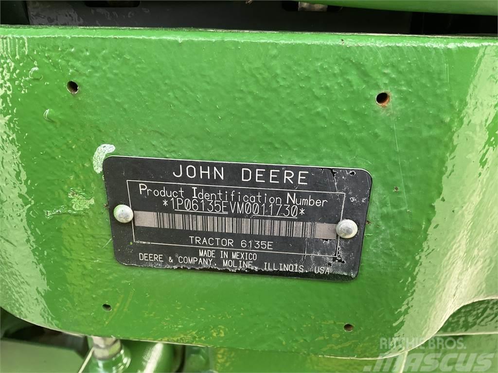 John Deere 6135E Trattori