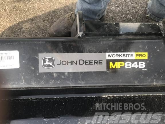 John Deere MP84 Altro