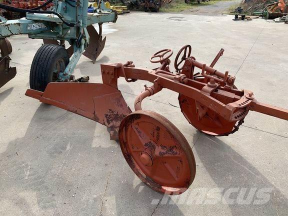 John Deere Sogema Monovomere Trainato Altre macchine e accessori per l'aratura