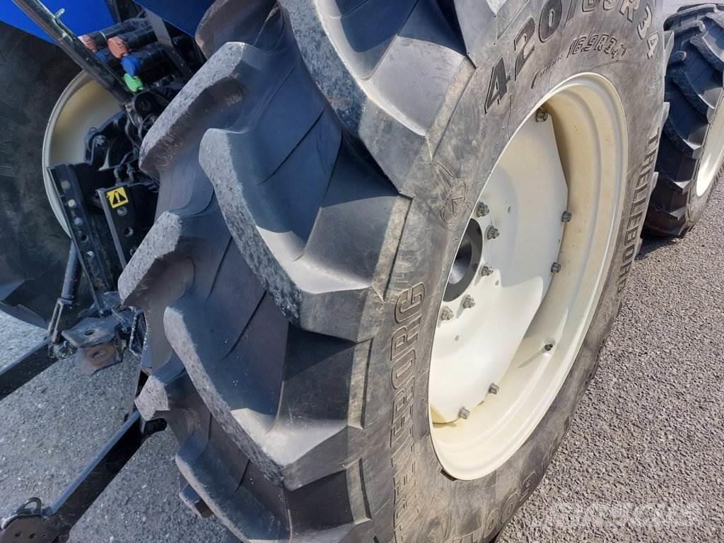 New Holland T4 85 Trattori