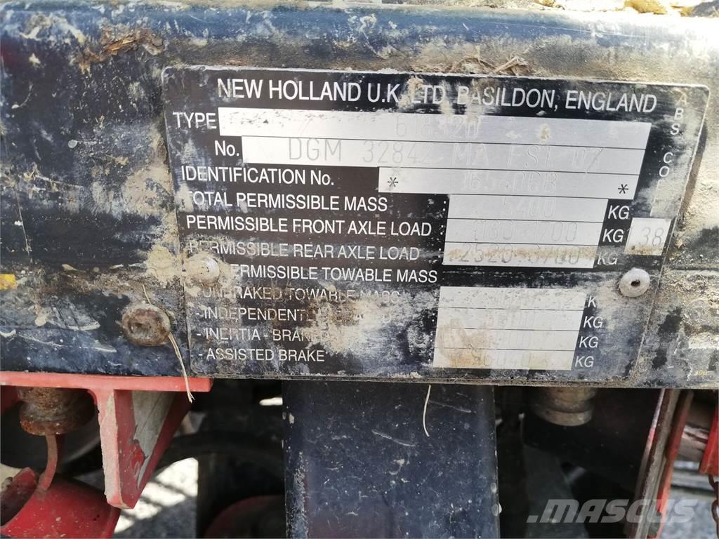 New Holland TS100 Trattori