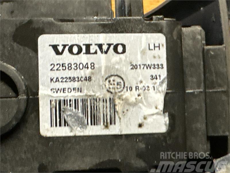 Volvo VOLVO GEARSHIFT / LEVER 22583048 Scatole trasmissione