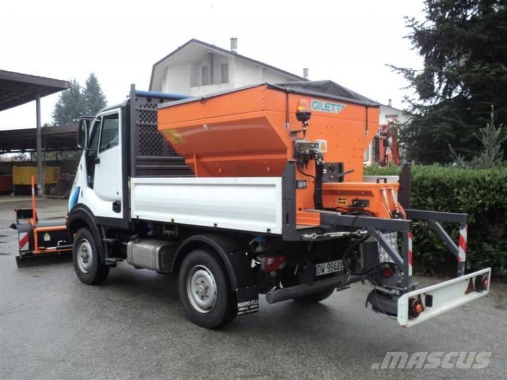  BREMACH T-REX CON LAMA E SPARGISALE GILETTA Trattori