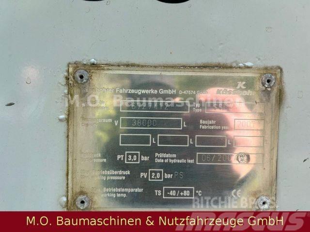 Kässbohrer SSL 38 / 38.000 L / 3 achser / Luft Semirimorchi cisterna