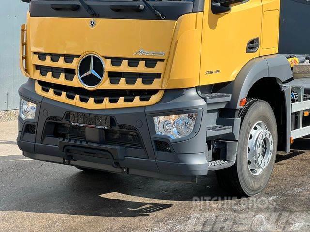 Mercedes-Benz Arocs 2646 mit HYVA 2047-S Abrollkipper *NEU* Camion con gancio di sollevamento