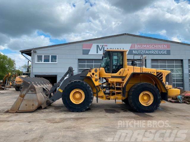 Volvo L220F**BJ. 2009 *19600H/WAAGE/ZSA/TOP Zustand** Pale gommate