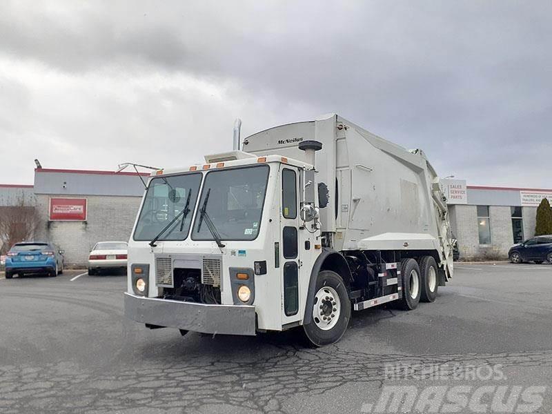 Mack LEU613 Camion dei rifiuti