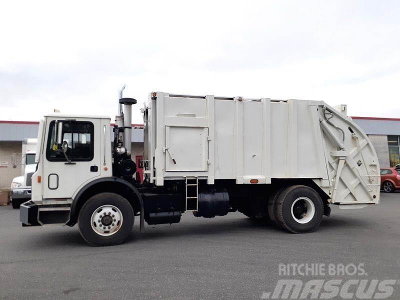 Mack MR688P Camion dei rifiuti