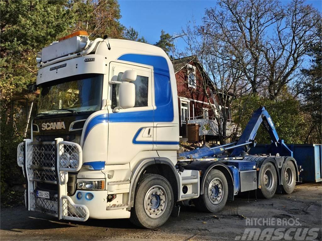 Scania R560 8x4 koukku Camion con gancio di sollevamento