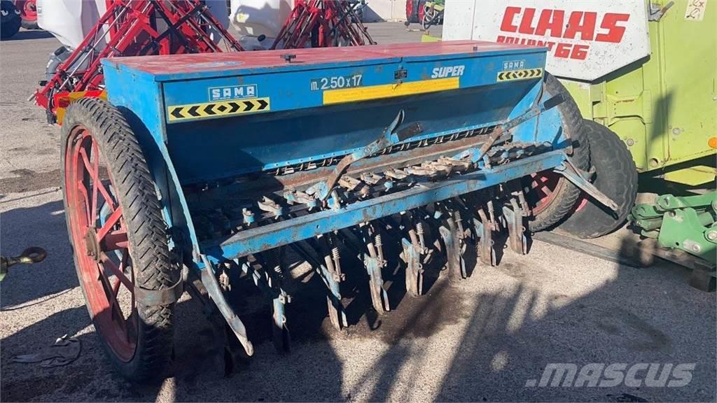 Altro Seminatrice SAMA Perforatrici
