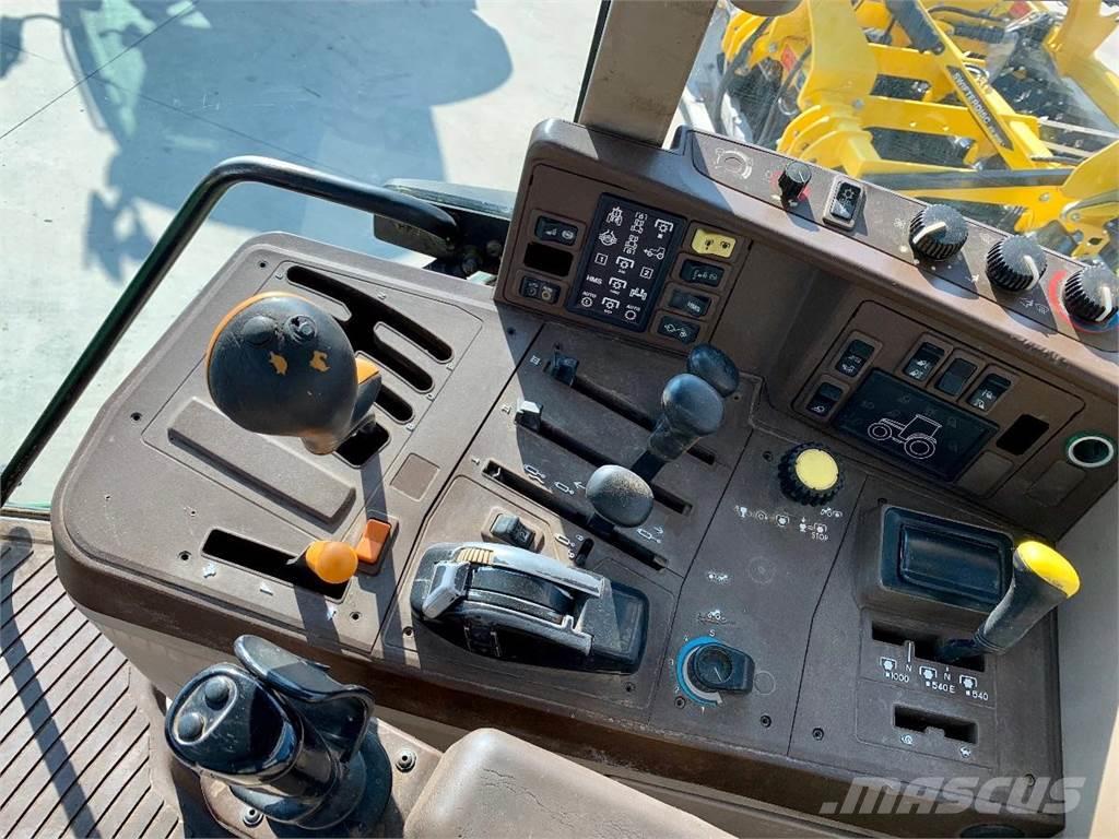 John Deere 6820 Altro