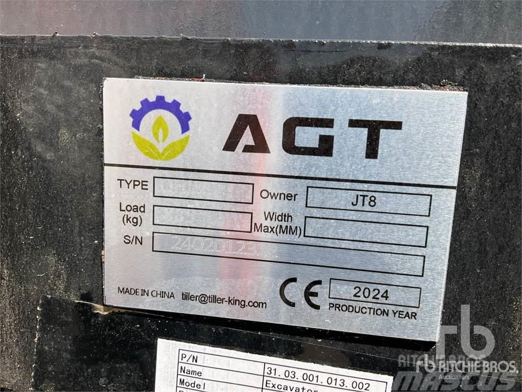 AGT QH13R Miniescavatori