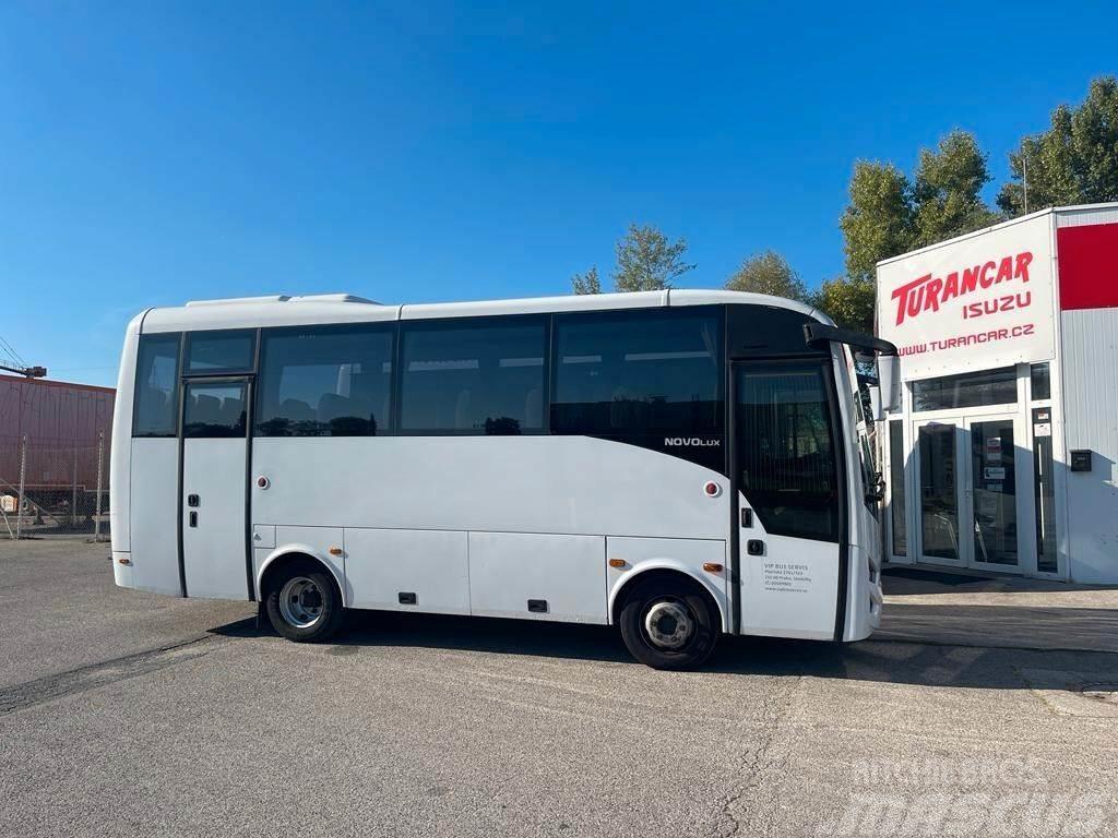 Isuzu Novo Lux Bus Autobus interurbani