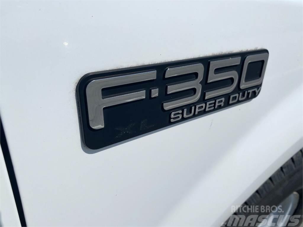 Ford F-350 Super Duty Altro