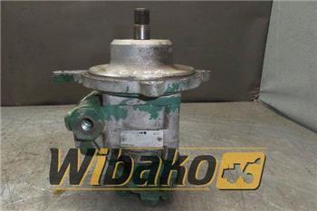 Volvo Injection pump Volvo D13A440 20902700
