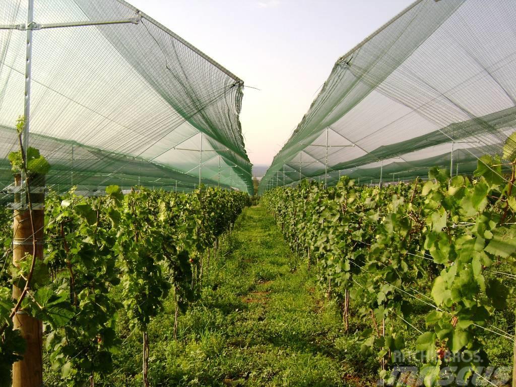 Megas Zaštita vinograda od tuče L2000 Accessori per la viticultura