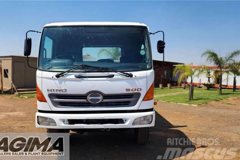 Hino 500 Series 1324 Mass Sides Camion altro