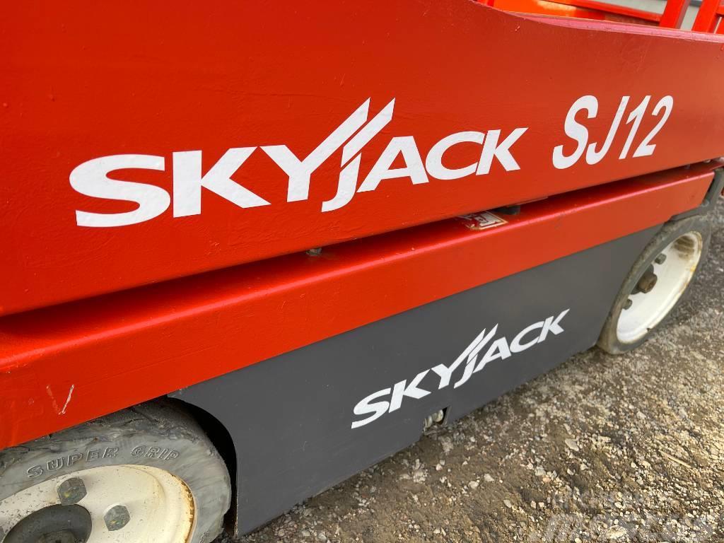 SkyJack SJ 12 Pelarlift Piattaforme a pantografo