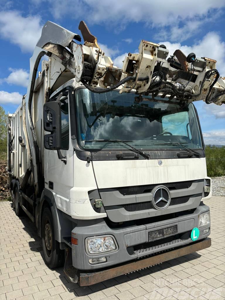 Mercedes-Benz 2532 MP3 Überkopflader FAUN Müllwagen Camion dei rifiuti
