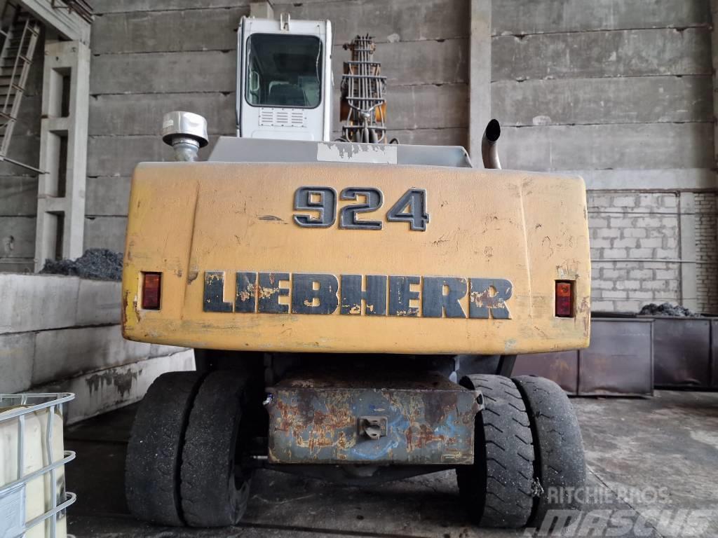 Liebherr A 924 BHD Litronic Movimentazione rifiuti