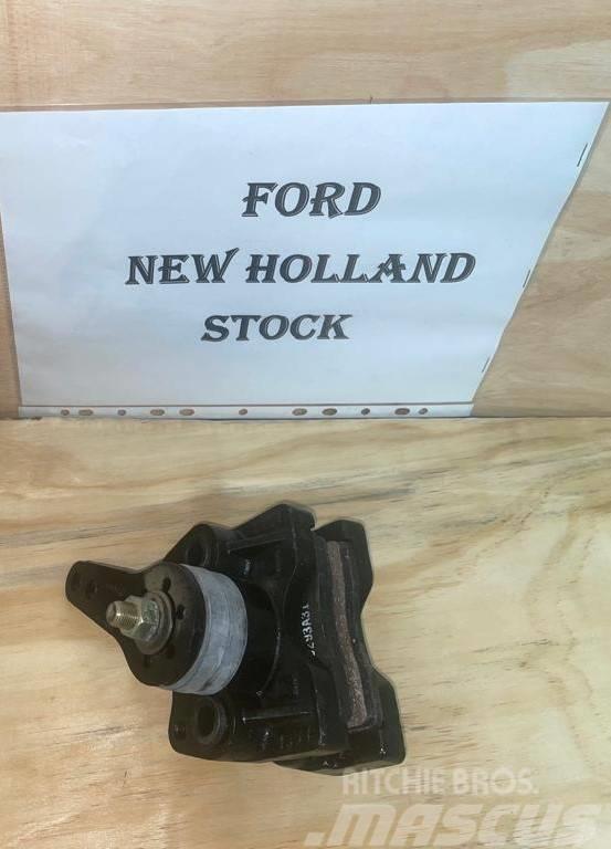 New Holland End of year New Holland Parts clearance SALE! Componenti idrauliche