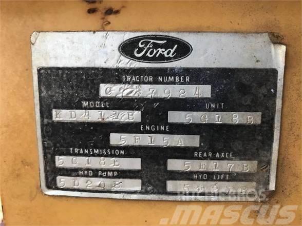 Ford 445A Pale gommate