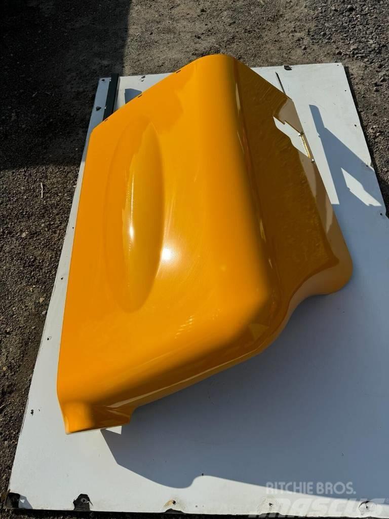 JCB ENGINE COVER TO FIT MOST TELEHANDLERS Telaio e sospensioni