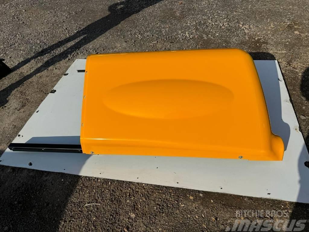 JCB ENGINE COVER TO FIT MOST TELEHANDLERS Telaio e sospensioni