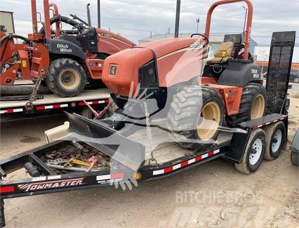 Ditch Witch RT55 Scavafossi