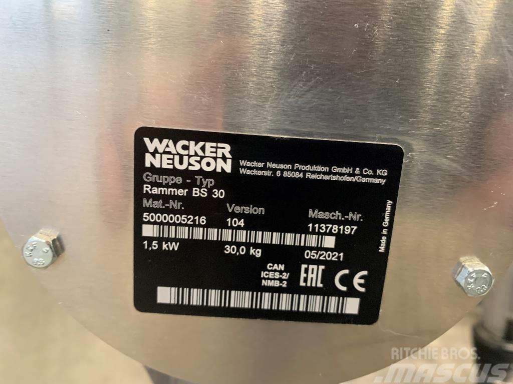 Wacker Neuson BS 30 Vibrocostipatore verticale