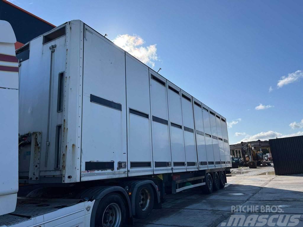 Schmitz Cargobull NKS SCB S3B BOX L=13682 mm Semirimorchio per il trasporto di animali