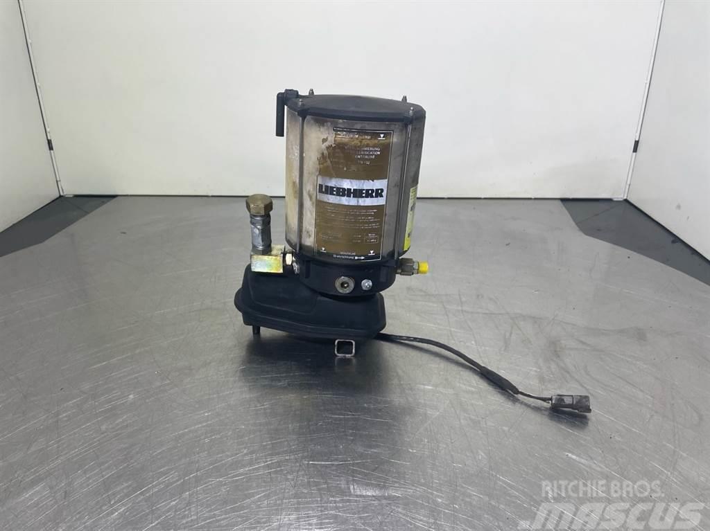 Liebherr A934C-10228443-Lubricating pump/Vetsmeerpomp Telaio e sospensioni